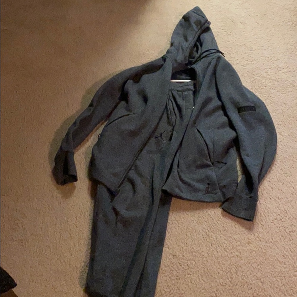 Official Jordan pullover w/ pants $60 each